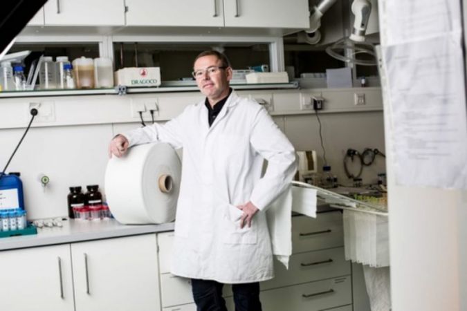 Dr-Klaus-Opwis-Leiter.jpg
