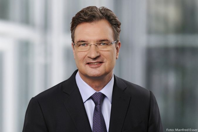 Juergen-Hoefling.jpg