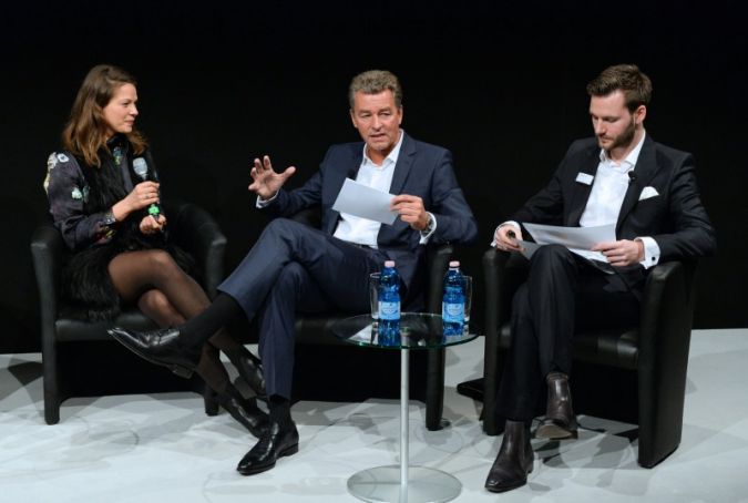 Prominente entdecken die Heimtextil für sich. Zur Eröffnungspressekonferenz kam Schauspielerin und Hotelbesitzerin Jessica Schwarz. Im Bild mit...