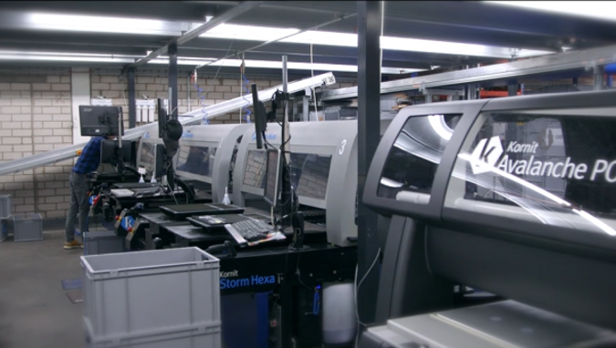 Kornit-Systeme-bei-Shirtee.png