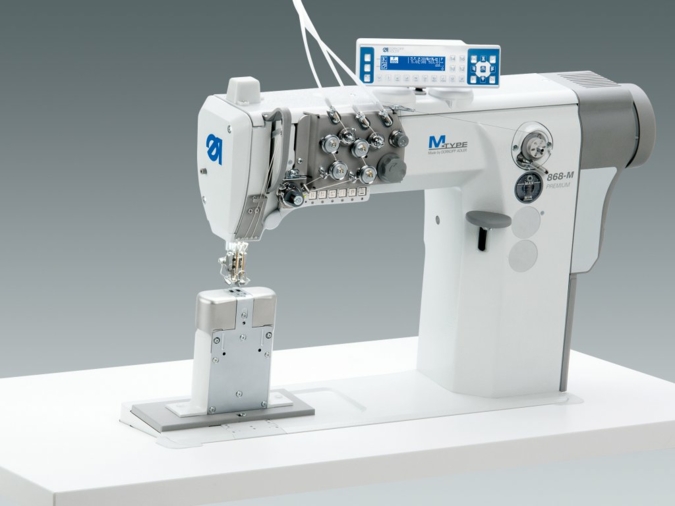 M-TYPE-PREMIUM-Naehmaschine.jpg