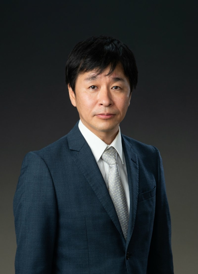 Takahiro-HirakiManaging.jpg