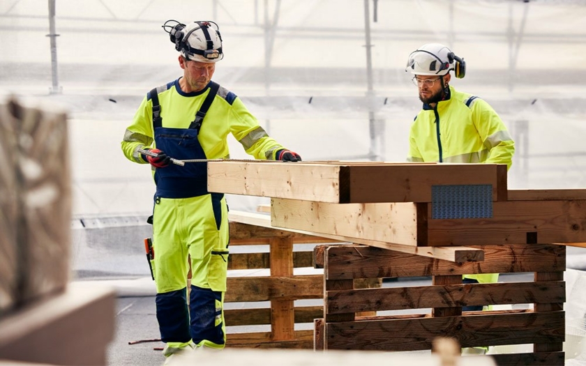 Fristads-UV-protective-workwear-Copyright-Fristads.jpg