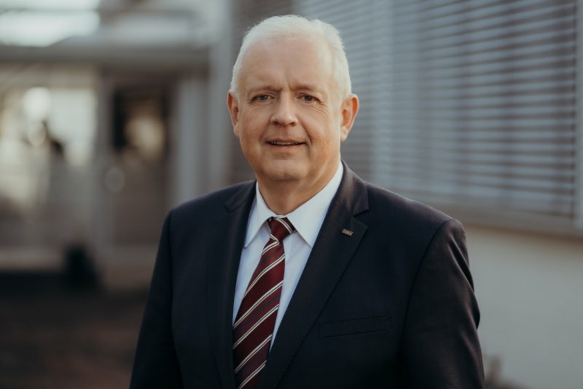 Thomas-Hoepfl.jpg