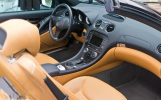 Leather is widely appreciated and used for high-quality car interiors Photos: Groz-Beckert