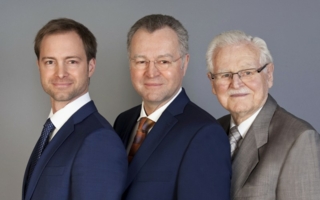 Mit Christopher Veit (links) ist die Nachfolge geregelt. In der Mitte Günter Veit, rechts im Bild  Reinhard Veit
(Photo: Veit)