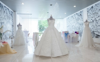Hochzeit-Brautkleid.jpg