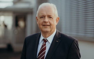 Thomas-Hoepfl.jpg