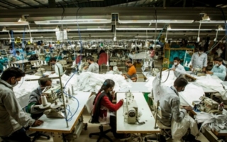 Textilfabrik-in-Indien.jpg