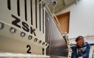Heating elements produced using stitching and embroidery technology Photos: W. Reuter & Sohn Spitzen und Stickereien