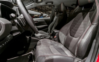 Toyota-Corolla-Hyprid-.jpg