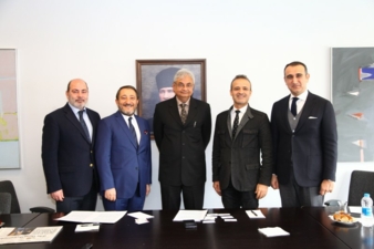 ?HK?B and IAF Board Member Cem Altan, ?HK?B Chairman Hikmet Tanriverdi, IAF and CMAI President Rahul Mehta, TGSD President ?eref Fayat, TGSD Vice-P...