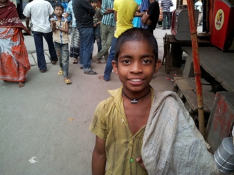 Junge-in-Dhaka--Bangladesch.jpg