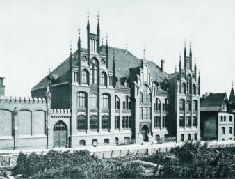 Historische Ansicht des Hauptgebäudes der Fakultät für Textil- und Bekleidungstechnik (textile Ausbildung seit 1901), Mönchengladbach Photo: IFKT