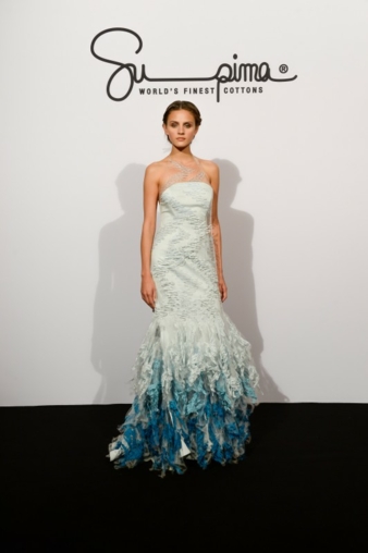 The haute-couture gowns from US cotton by Julia Han