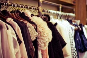 Im Showroom können Einkäufer die Musterkollektion der Designer begutachten Photo: Forewer/Shutterstock