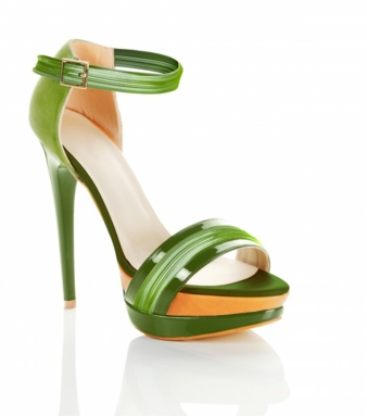 7 billion pairs of polyurethane shoes – year for year