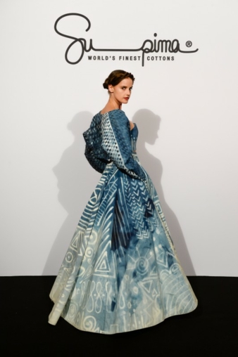 The haute-couture gowns from US cotton by Kate Mc Kenna