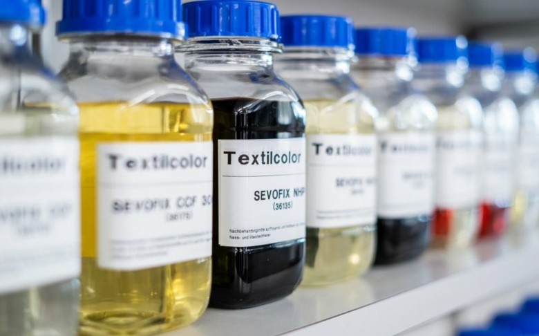Textilcolor übernimmt Schoeller Technologies